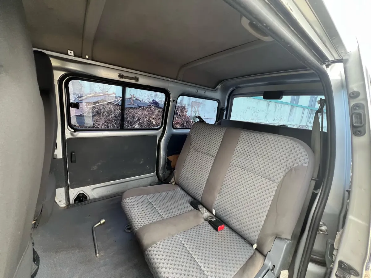 2015 WuLing ZhiGuang 1.2L 82HP L4 5MT,autocango,china used car exporter,china ev exporter,chinese used car exporter,chinese used ev exporter