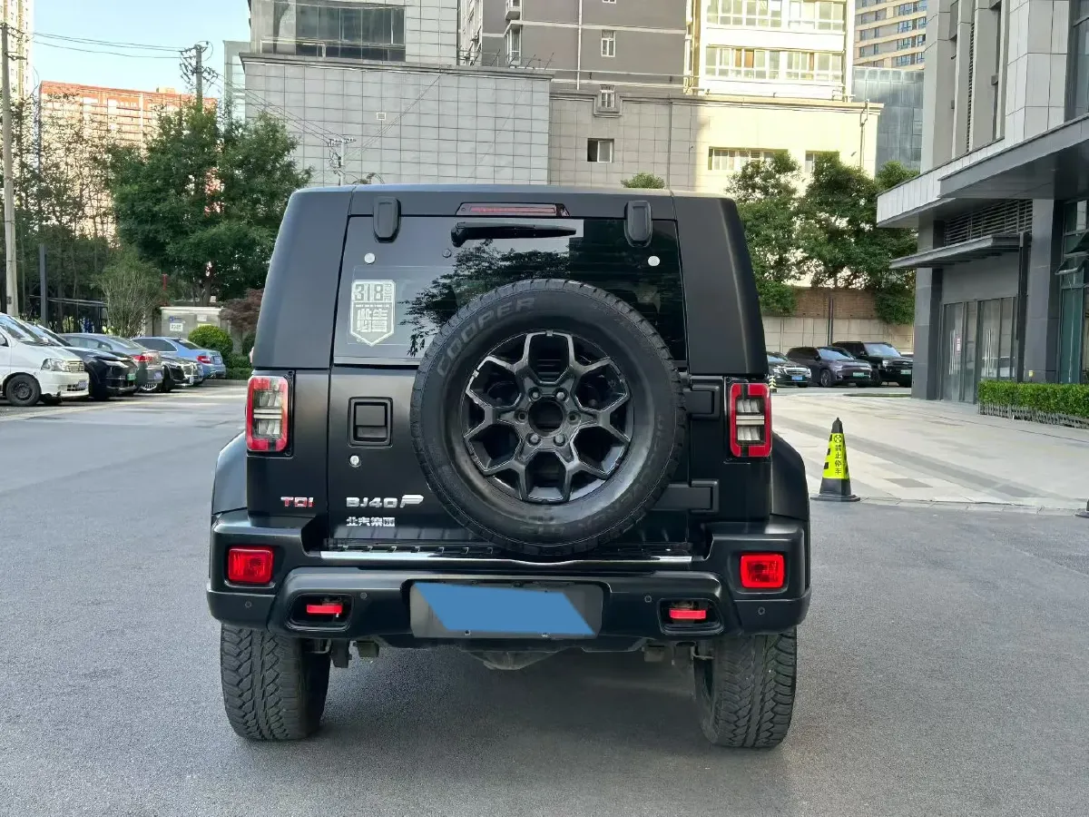 2021 Beijing BJ40 2.0T 163HP L4 8AT,autocango,china used car exporter,china ev exporter,chinese used car exporter,chinese used ev exporter