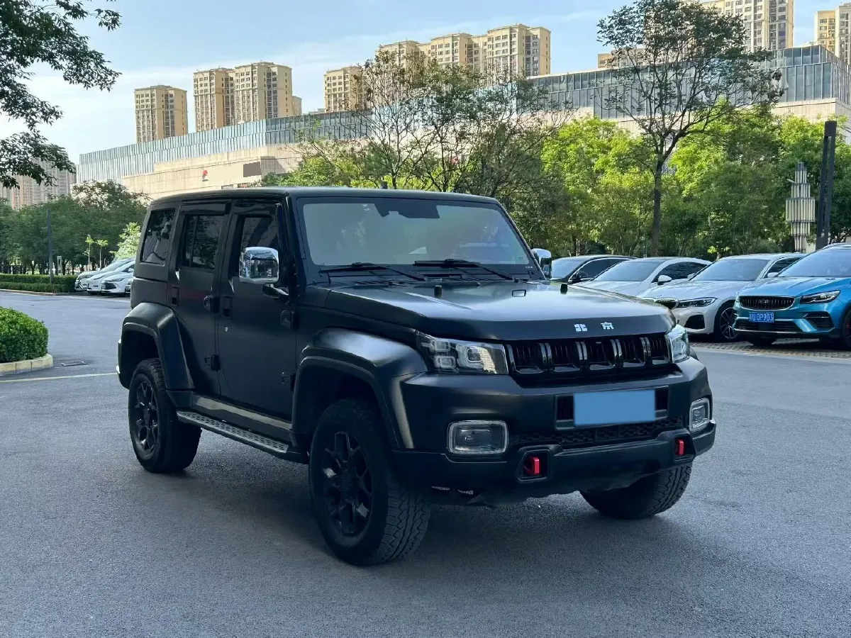 2021 Beijing BJ40 2.0T 163HP L4 8AT,autocango,china used car exporter,china ev exporter,chinese used car exporter,chinese used ev exporter
