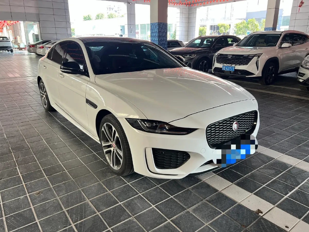 2023 Jaguar XEL 2.0T 250HP L4 8AT,autocango,china used car exporter,china ev exporter,chinese used car exporter,chinese used ev exporter