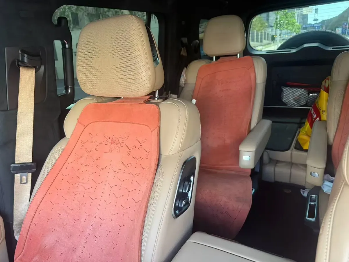 2025 FangChengBao Bao 8 2.0T 245HP L4 E-CVT PHEV 36.8KWH,autocango,china used car exporter,china ev exporter,chinese used car exporter,chinese used ev exporter