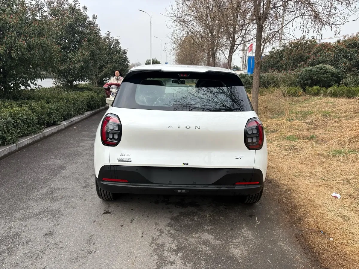 2025 Aion AION UT BEV,autocango,china used car exporter,china ev exporter,chinese used car exporter,chinese used ev exporter