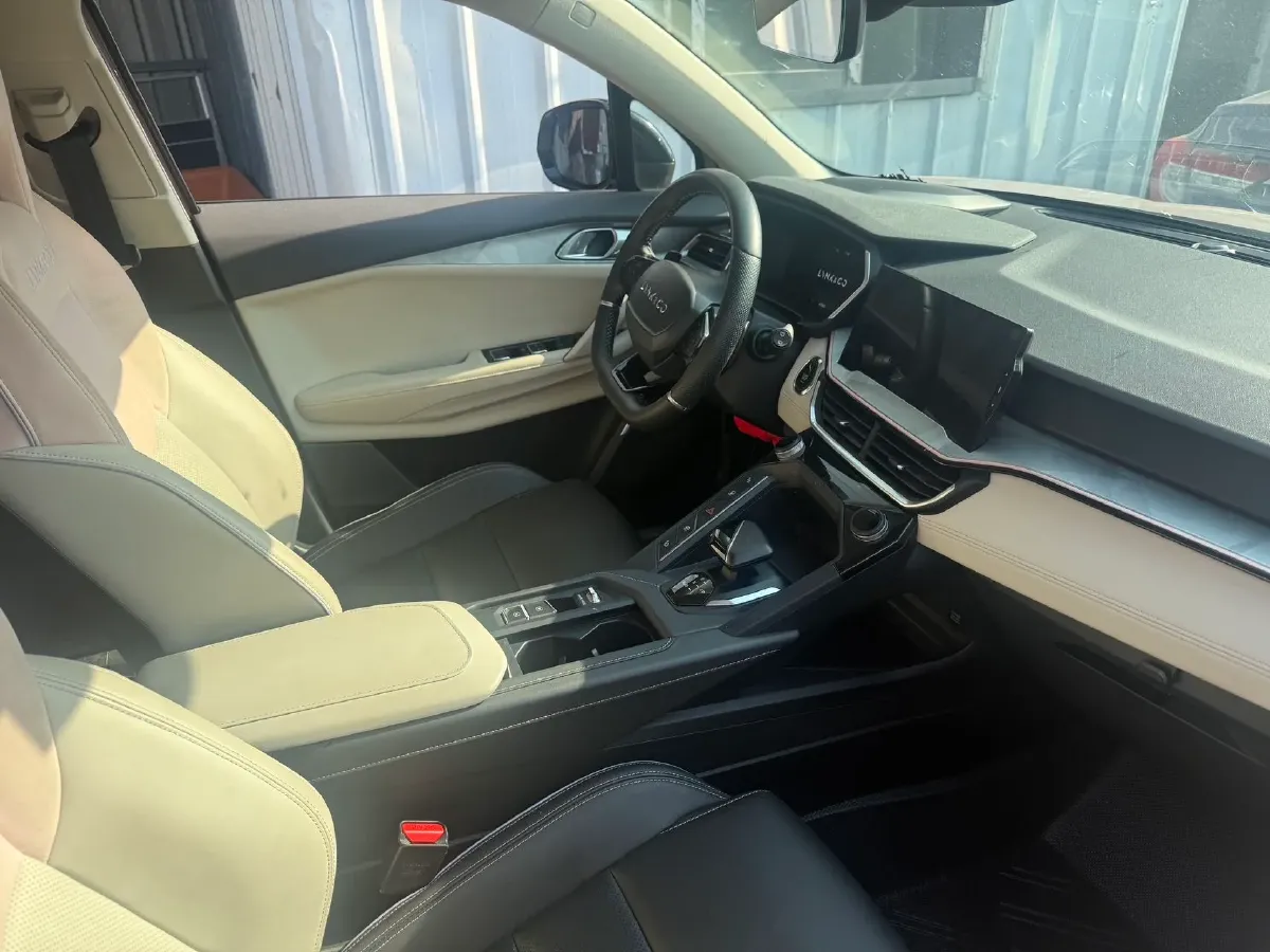 2020 LYNK&CO 06 1.5T 177HP L3 7DCT,autocango,china used car exporter,china ev exporter,chinese used car exporter,chinese used ev exporter