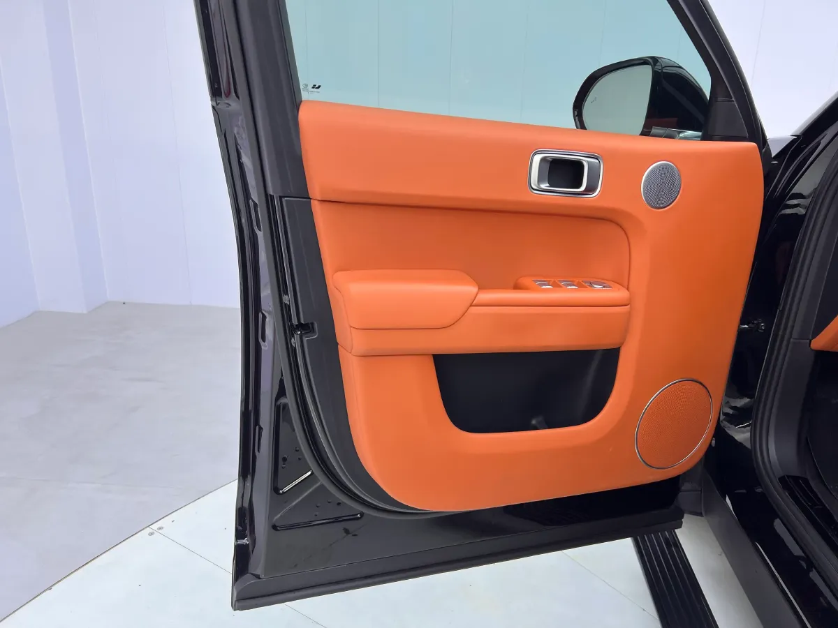 2023 Li L7 Range Extended 154HP REEV 40.9KWH,autocango,china used car exporter,china ev exporter,chinese used car exporter,chinese used ev exporter