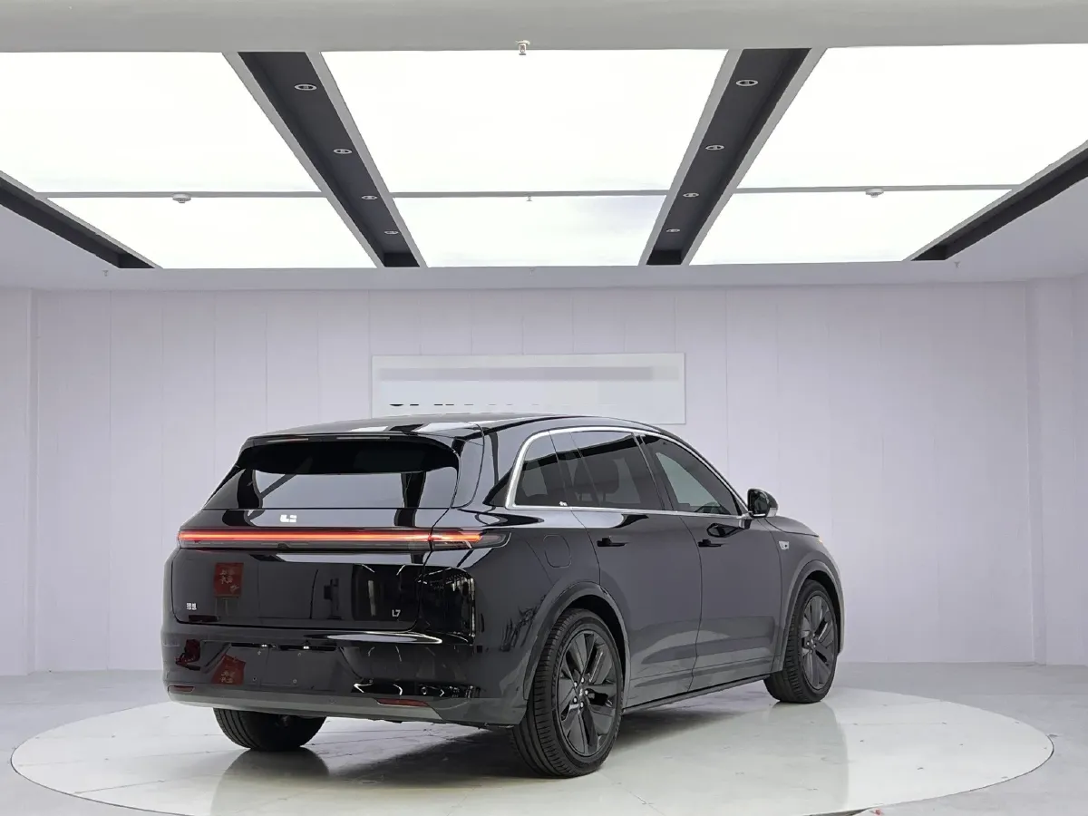 2023 Li L7 Range Extended 154HP REEV 40.9KWH,autocango,china used car exporter,china ev exporter,chinese used car exporter,chinese used ev exporter