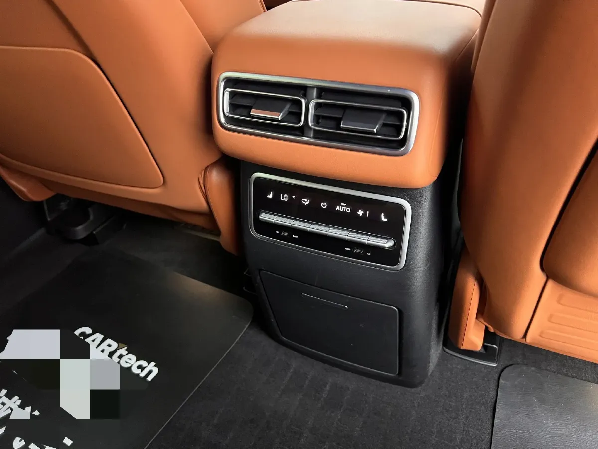 2023 Li L7 Range Extended 154HP REEV 40.9KWH,autocango,china used car exporter,china ev exporter,chinese used car exporter,chinese used ev exporter
