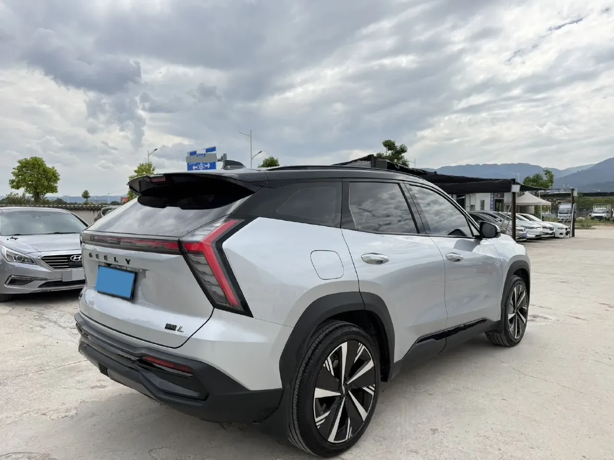 2023 Geely StarRay 1.5T 181HP L4 7DCT,autocango,china used car exporter,china ev exporter,chinese used car exporter,chinese used ev exporter