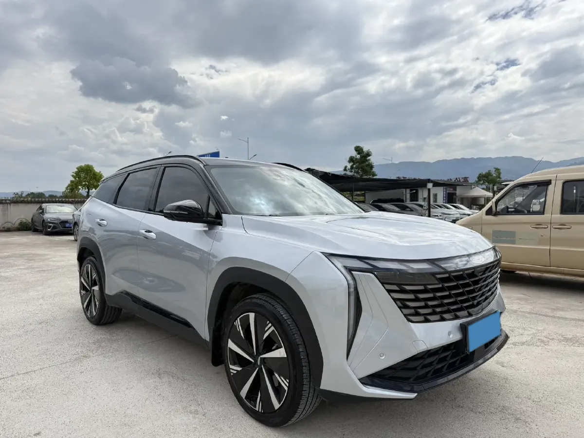2023 Geely StarRay 1.5T 181HP L4 7DCT,autocango,china used car exporter,china ev exporter,chinese used car exporter,chinese used ev exporter