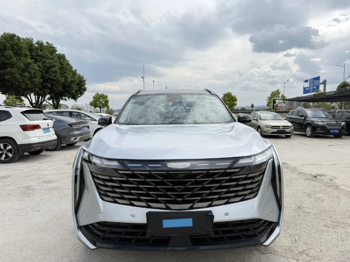 2023 Geely StarRay 1.5T 181HP L4 7DCT,autocango,china used car exporter,china ev exporter,chinese used car exporter,chinese used ev exporter