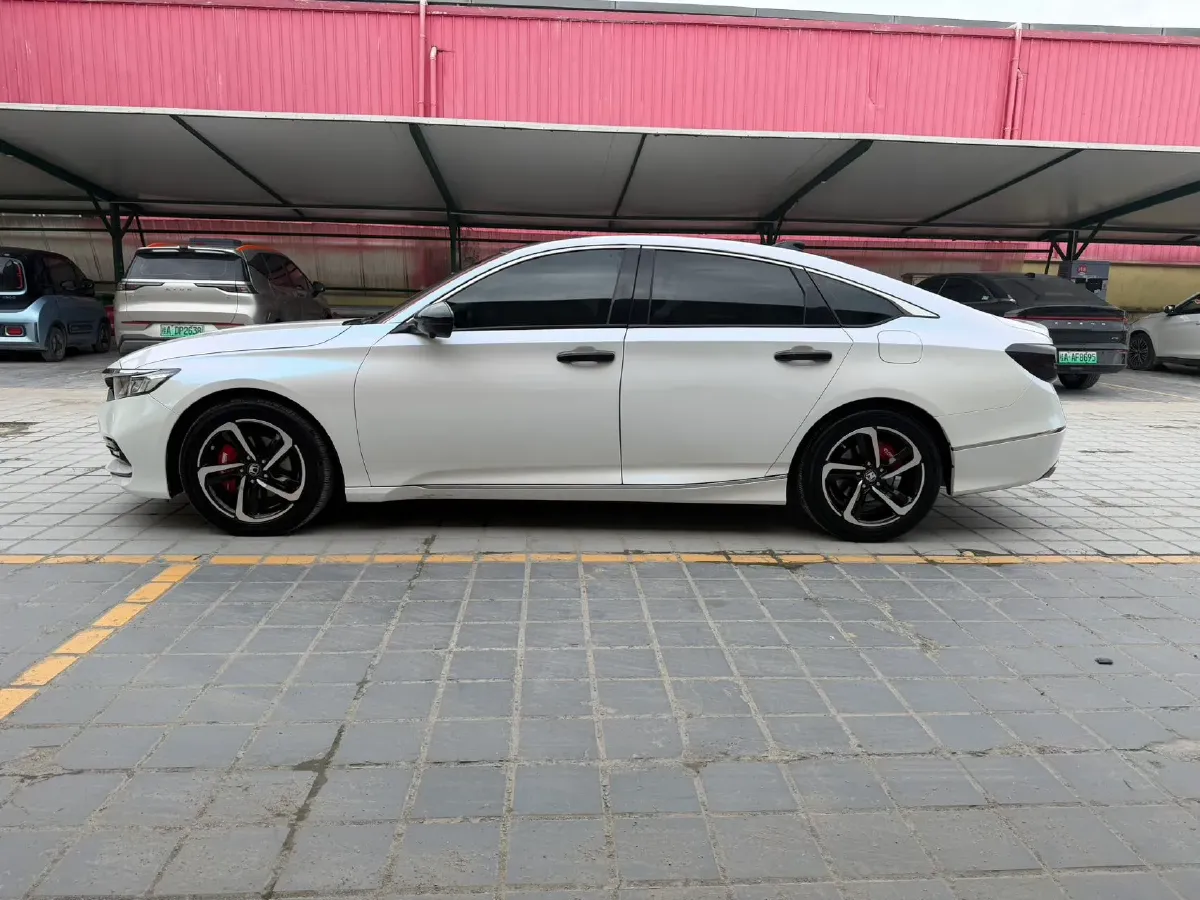 2018 Honda Accord 1.5T 194HP L4 CVT,autocango,china used car exporter,china ev exporter,chinese used car exporter,chinese used ev exporter