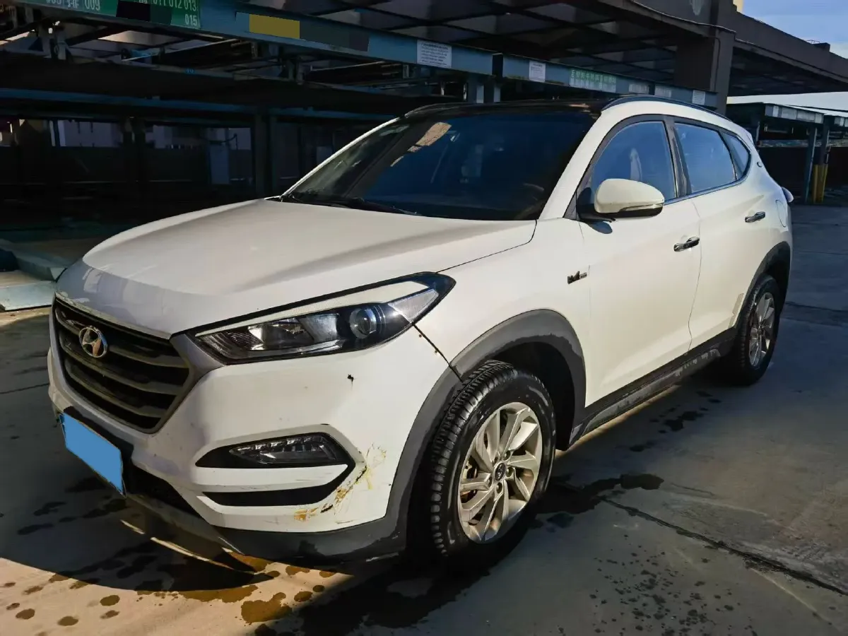 2015 Hyundai Tucson 1.6T 177HP L4 7DCT,autocango,china used car exporter,china ev exporter,chinese used car exporter,chinese used ev exporter