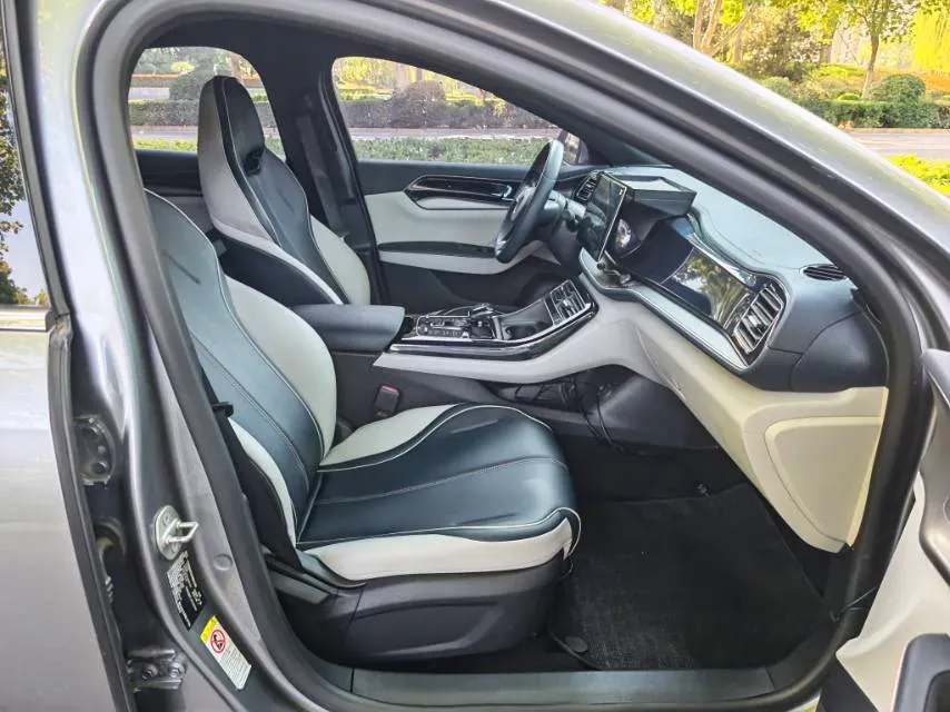 2021 Haval F7 1.5T 169HP L4 7DCT,autocango,china used car exporter,china ev exporter,chinese used car exporter,chinese used ev exporter