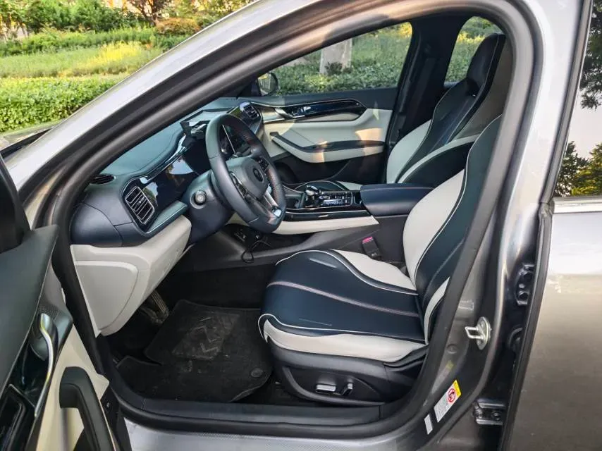 2021 Haval F7 1.5T 169HP L4 7DCT,autocango,china used car exporter,china ev exporter,chinese used car exporter,chinese used ev exporter
