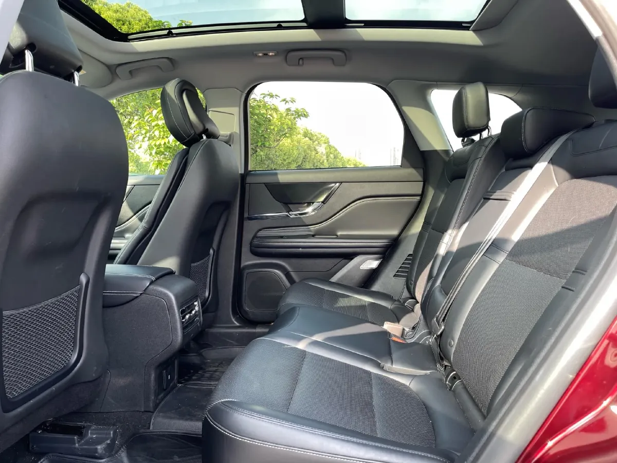 2021 Lincoln Corsair 2.0T 245HP L4 8AT,autocango,china used car exporter,china ev exporter,chinese used car exporter,chinese used ev exporter