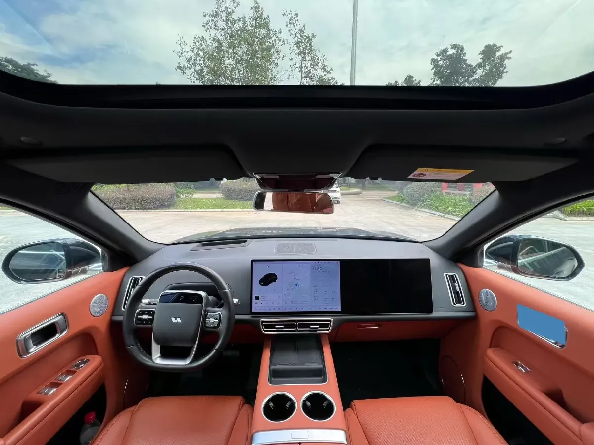 2023 Li L8 Range Extended 154HP REEV 40.9KWH,autocango,china used car exporter,china ev exporter,chinese used car exporter,chinese used ev exporter