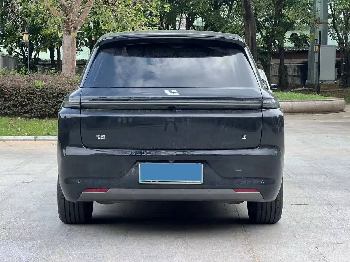 2023 Li L8 Range Extended 154HP REEV 40.9KWH,autocango,china used car exporter,china ev exporter,chinese used car exporter,chinese used ev exporter