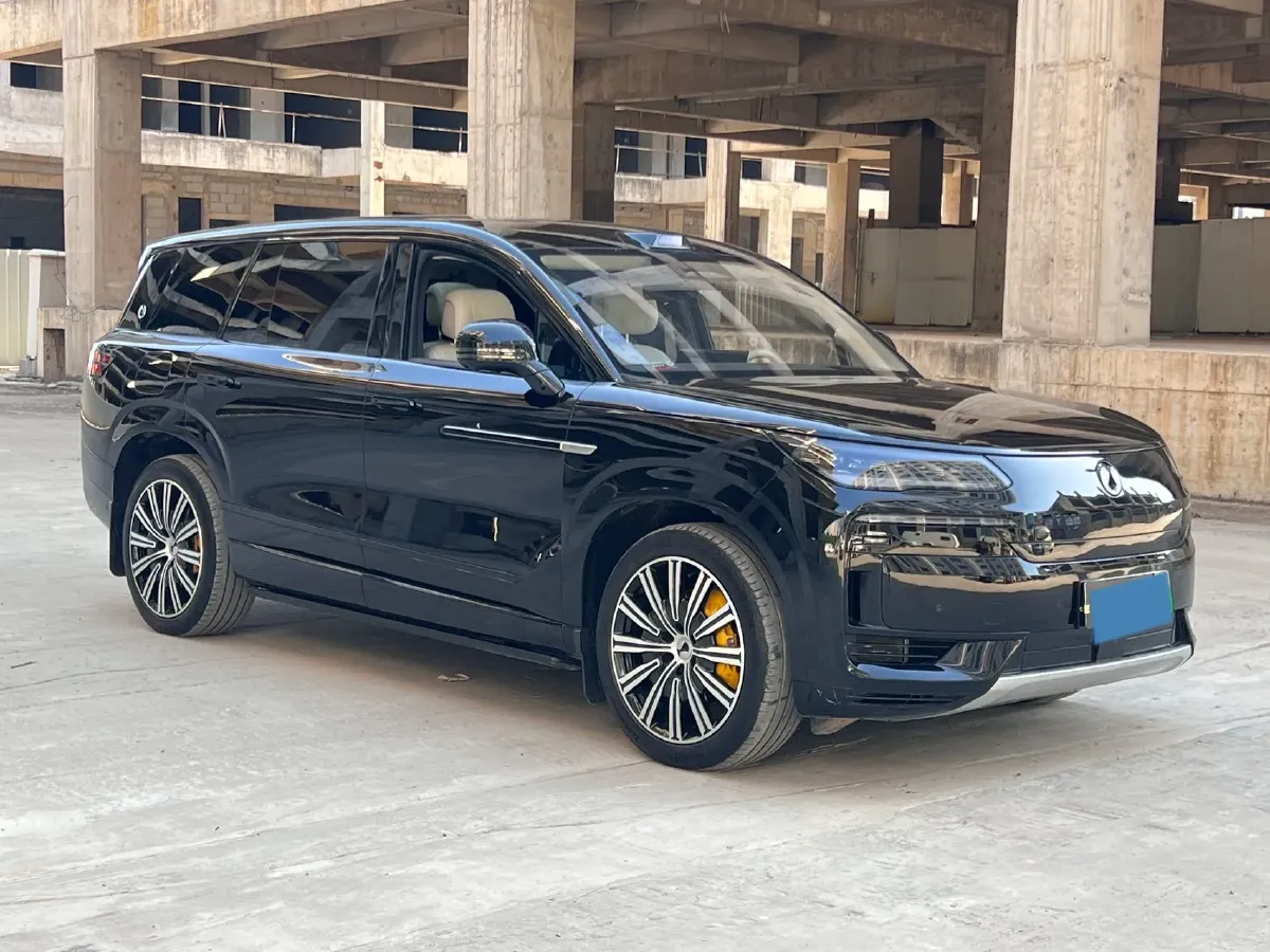 2025 Denza DenzaN9 2.0T 207HP L4 E-CVT PHEV,autocango,china used car exporter,china ev exporter,chinese used car exporter,chinese used ev exporter