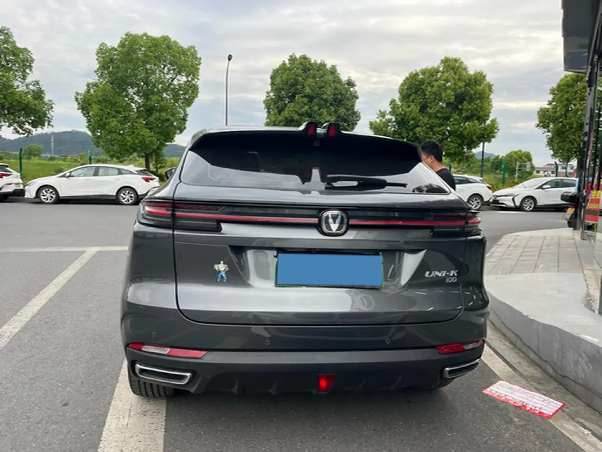 2023 ChangAn UNI-K iDD 1.5T 170HP L4 6TCT PHEV 28.39KWH,autocango,china used car exporter,china ev exporter,chinese used car exporter,chinese used ev exporter