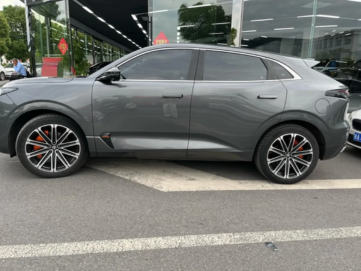 2023 ChangAn UNI-K iDD 1.5T 170HP L4 6TCT PHEV 28.39KWH,autocango,china used car exporter,china ev exporter,chinese used car exporter,chinese used ev exporter