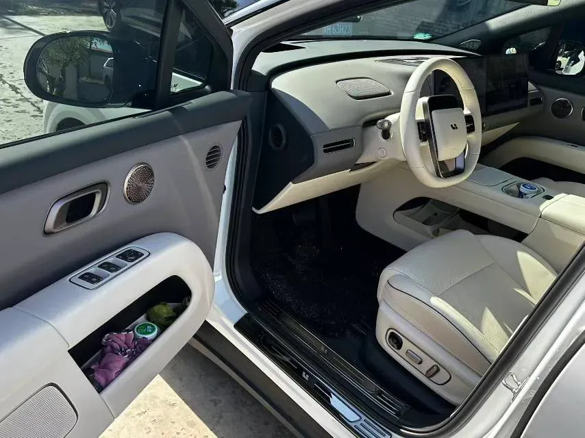 2025 Li i6 BEV,autocango,china used car exporter,china ev exporter,chinese used car exporter,chinese used ev exporter