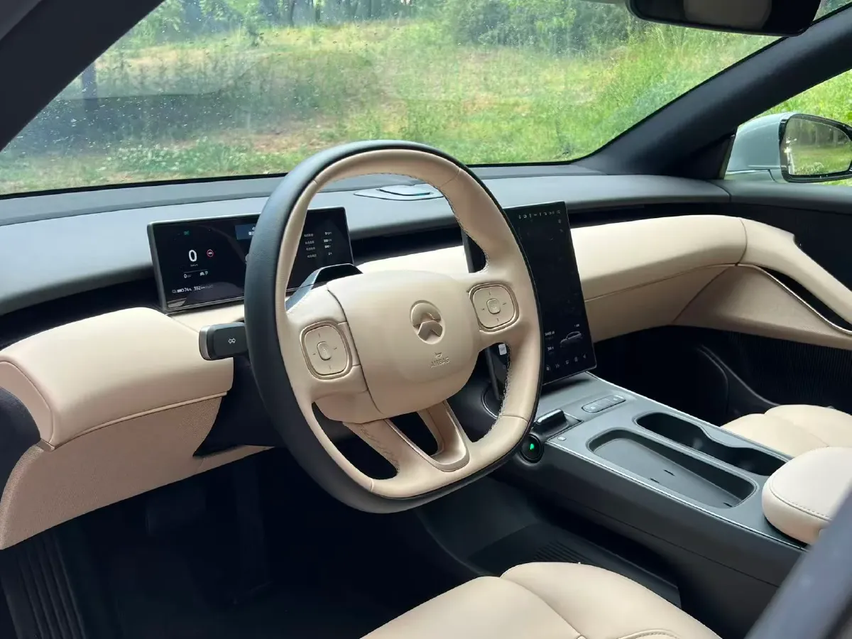 2023 NIO ET5T BEV 75KWH,autocango,china used car exporter,china ev exporter,chinese used car exporter,chinese used ev exporter