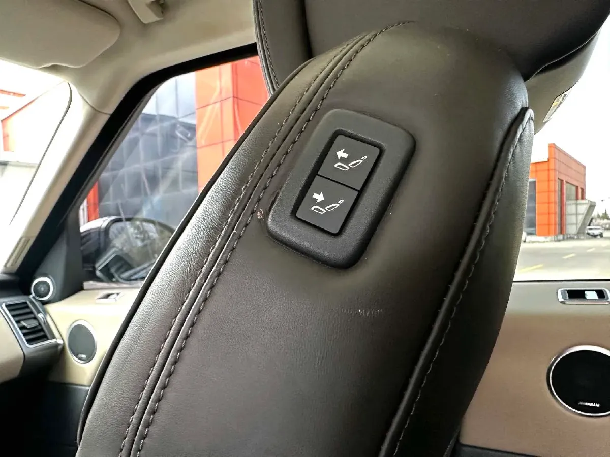 2018 Land Rover Range Rover 3.0T 340HP V6 8AT,autocango,china used car exporter,china ev exporter,chinese used car exporter,chinese used ev exporter