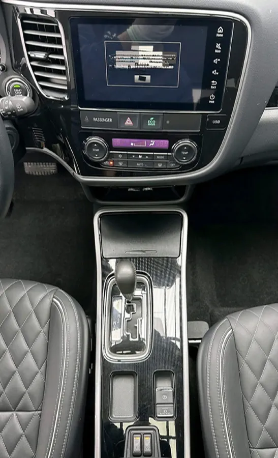 2021 Mitsubishi Outlander 2.0L 166HP L4 CVT,autocango,china used car exporter,china ev exporter,chinese used car exporter,chinese used ev exporter