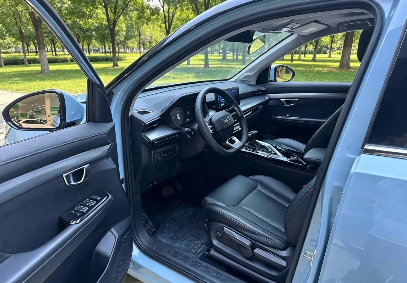 2021 WuLing XingChen 1.5T 147HP L4 CVT,autocango,china used car exporter,china ev exporter,chinese used car exporter,chinese used ev exporter