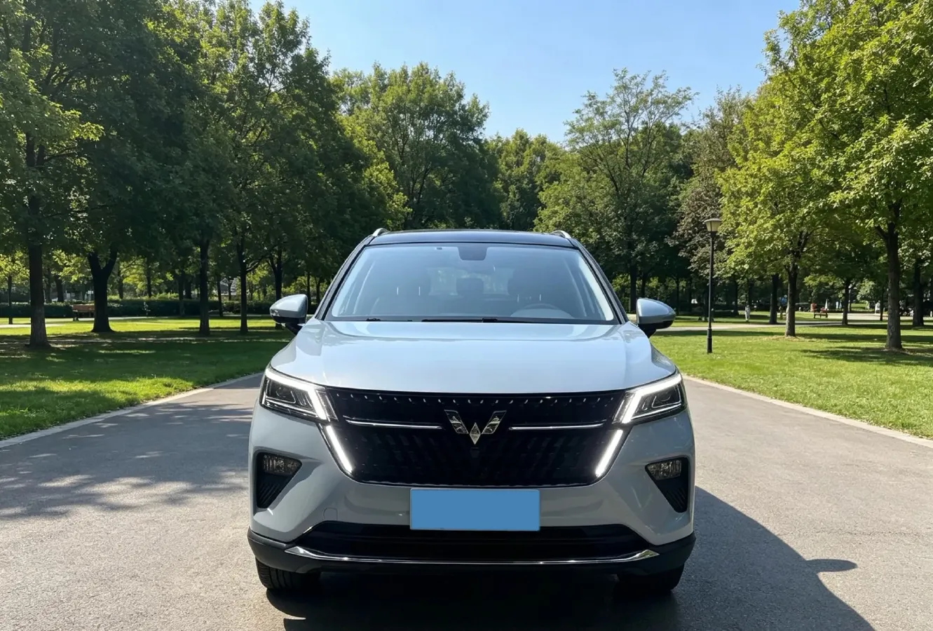2021 WuLing XingChen 1.5T 147HP L4 CVT,autocango,china used car exporter,china ev exporter,chinese used car exporter,chinese used ev exporter