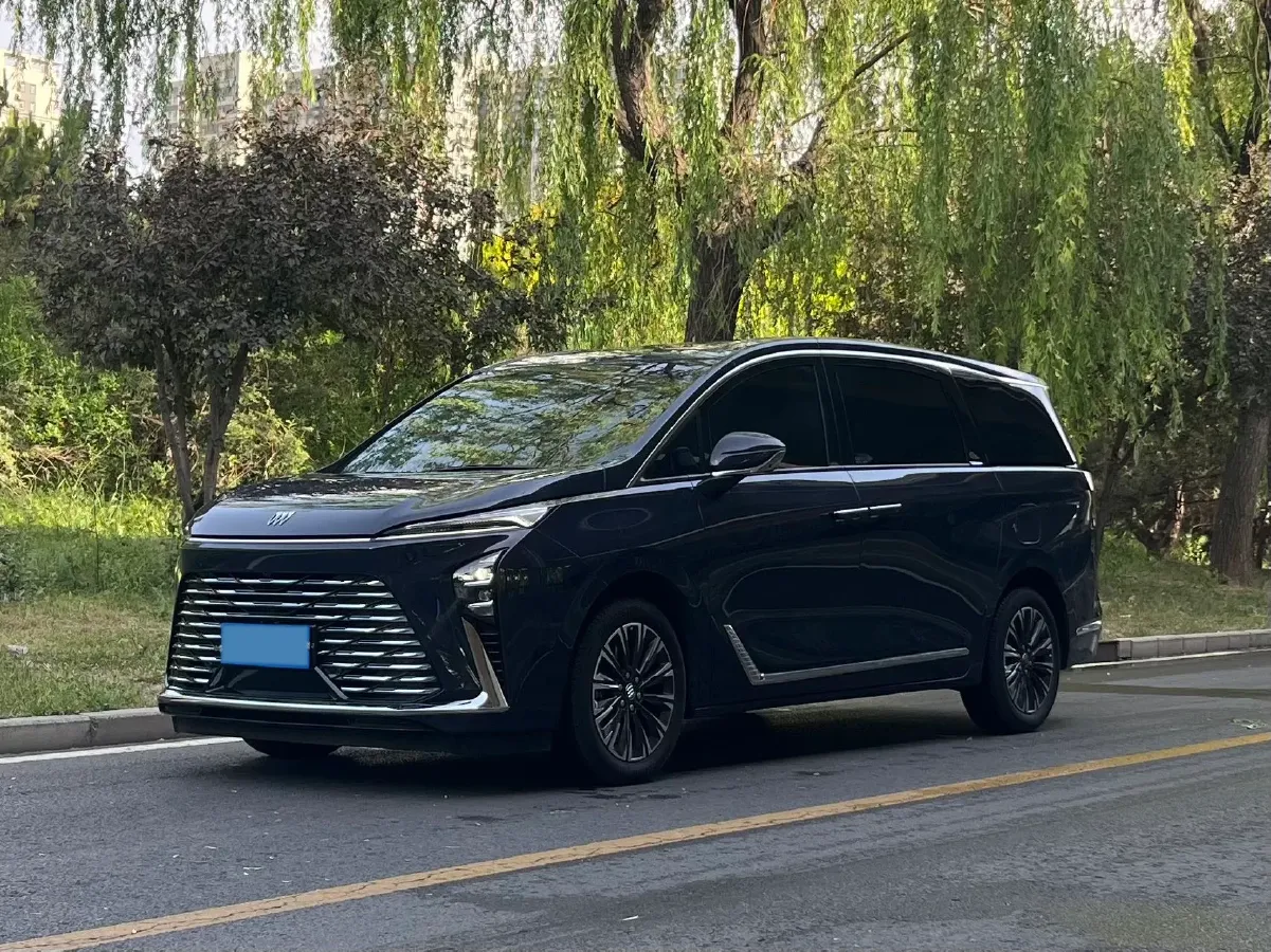 2025 Buick GL8 2.0T 237HP L4 9AT,autocango,china used car exporter,china ev exporter,chinese used car exporter,chinese used ev exporter