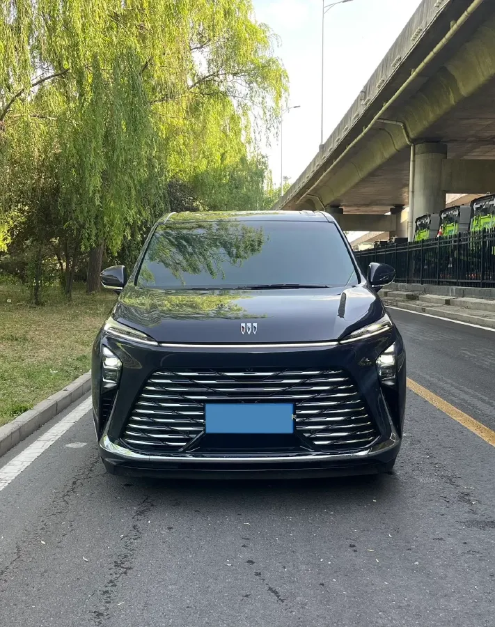 2025 Buick GL8 2.0T 237HP L4 9AT,autocango,china used car exporter,china ev exporter,chinese used car exporter,chinese used ev exporter