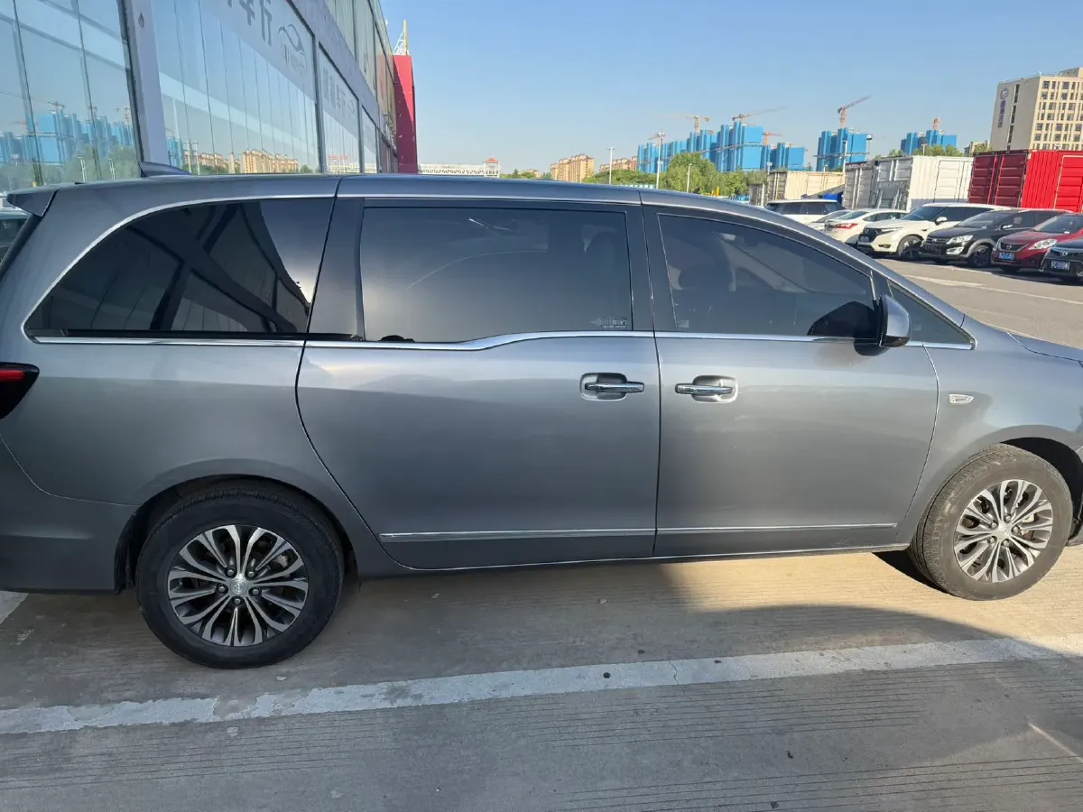 2021 Buick GL8 2.0T 237HP L4 9AT,autocango,china used car exporter,china ev exporter,chinese used car exporter,chinese used ev exporter