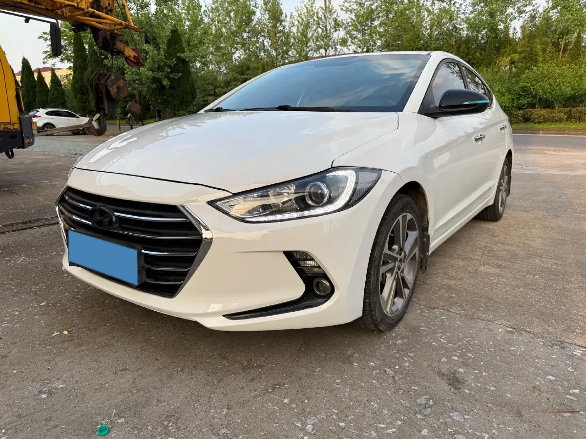 2016 Hyundai Elantra 1.6L 130HP L4 6AT,autocango,china used car exporter,china ev exporter,chinese used car exporter,chinese used ev exporter