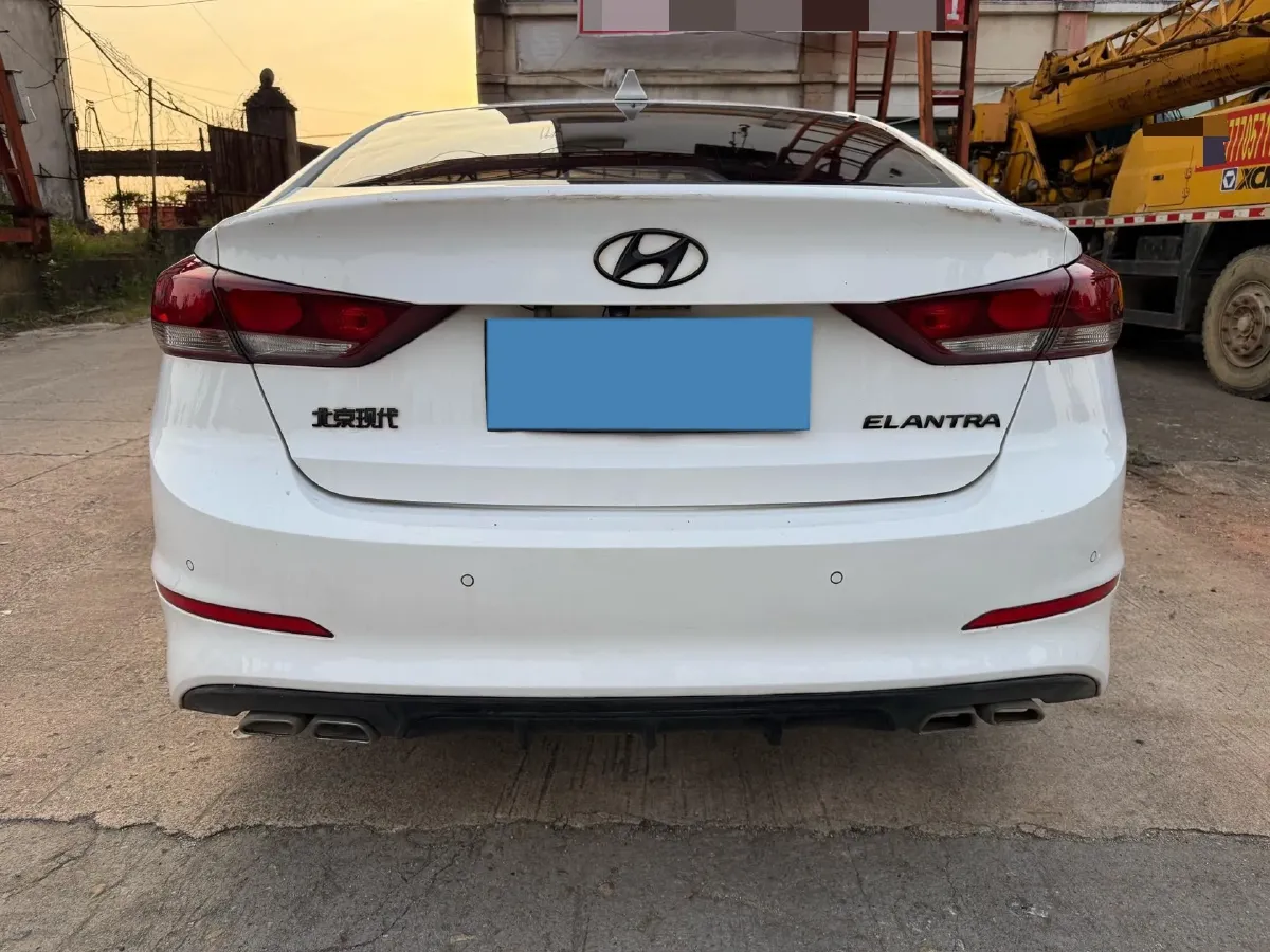 2016 Hyundai Elantra 1.6L 130HP L4 6AT,autocango,china used car exporter,china ev exporter,chinese used car exporter,chinese used ev exporter