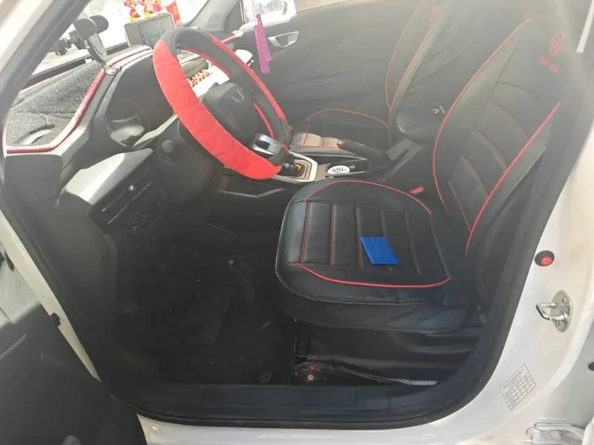 2022 WuLing XingChi 1.5L 99HP L4 6MT,autocango,china used car exporter,china ev exporter,chinese used car exporter,chinese used ev exporter