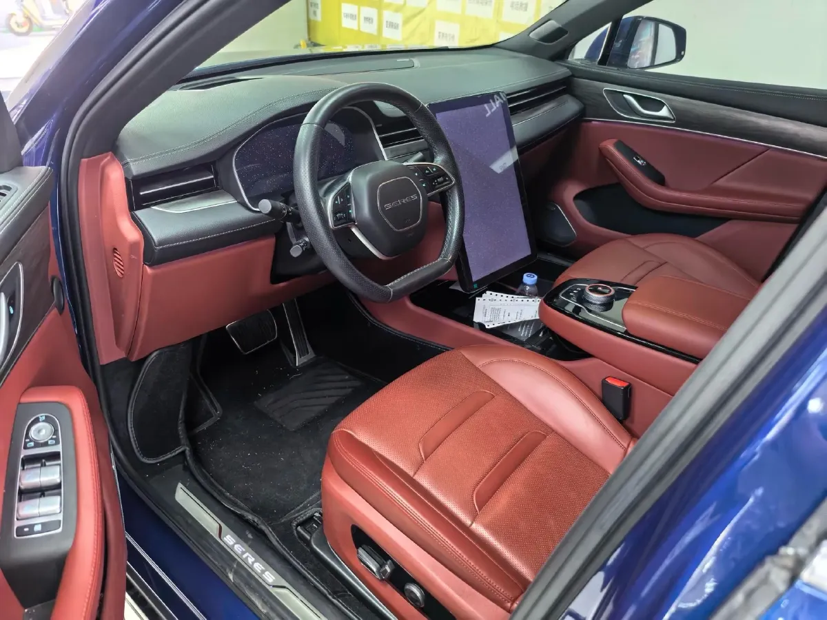 2021 SERES SF5 Range Extended 112HP REEV 35KWH,autocango,china used car exporter,china ev exporter,chinese used car exporter,chinese used ev exporter