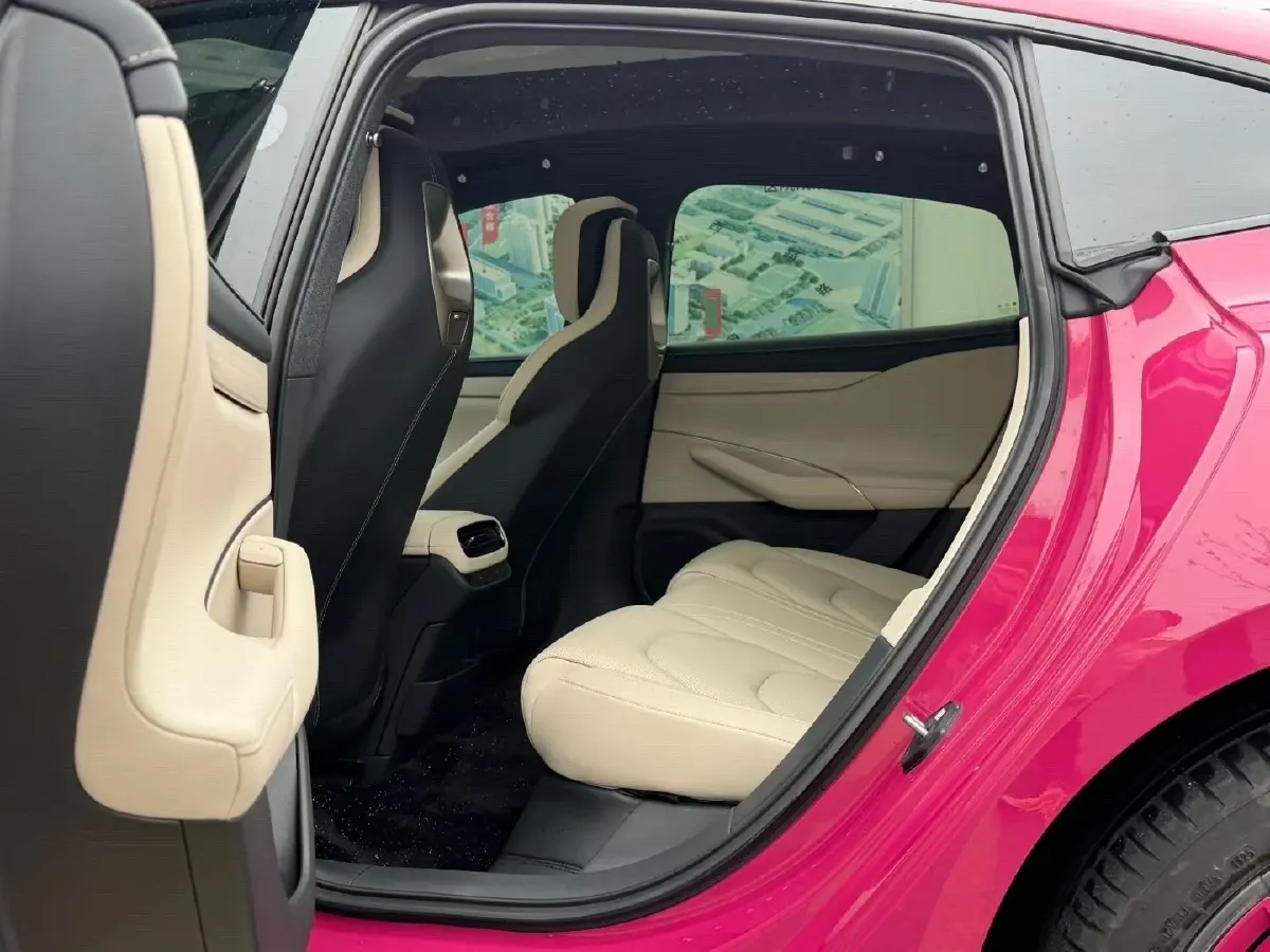 2024 MI SU7 BEV 94.3KWH,autocango,china used car exporter,china ev exporter,chinese used car exporter,chinese used ev exporter