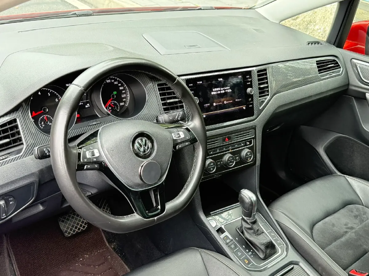 2016 Volkswagen Golf Sportsvan 1.4T 150HP L4 7DCT,autocango,china used car exporter,china ev exporter,chinese used car exporter,chinese used ev exporter