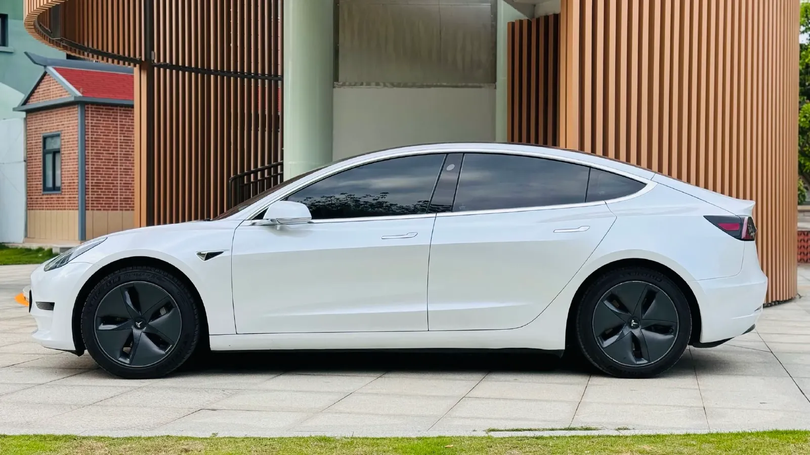 2021 Tesla Model 3 BEV 55KWH,autocango,china used car exporter,china ev exporter,chinese used car exporter,chinese used ev exporter