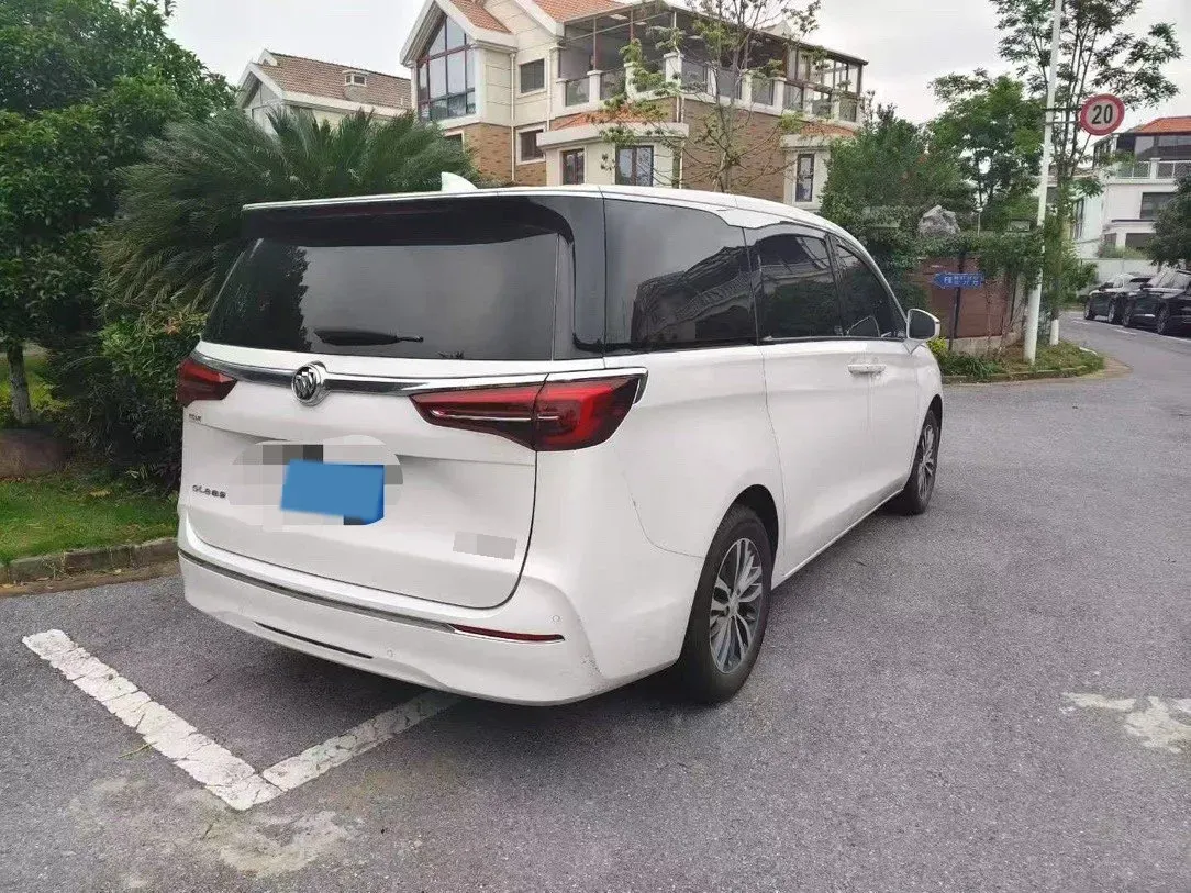 2022 Buick GL8 2.0T 237HP L4 9AT,autocango,china used car exporter,china ev exporter,chinese used car exporter,chinese used ev exporter