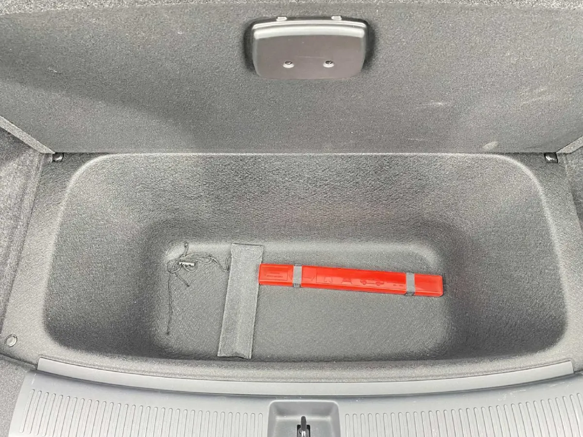 2025 HIMA Shangjie H5 BEV,autocango,china used car exporter,china ev exporter,chinese used car exporter,chinese used ev exporter