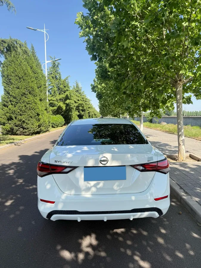 2022 Nissan Sylphy 1.6L 135HP L4 CVT,autocango,china used car exporter,china ev exporter,chinese used car exporter,chinese used ev exporter
