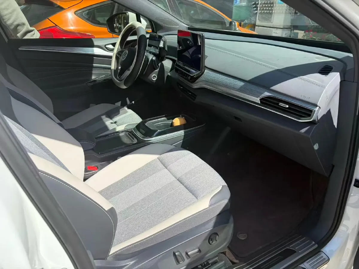 2025 Skoda Superb 2.0T 186HP L4 7DCT,autocango,china used car exporter,china ev exporter,chinese used car exporter,chinese used ev exporter