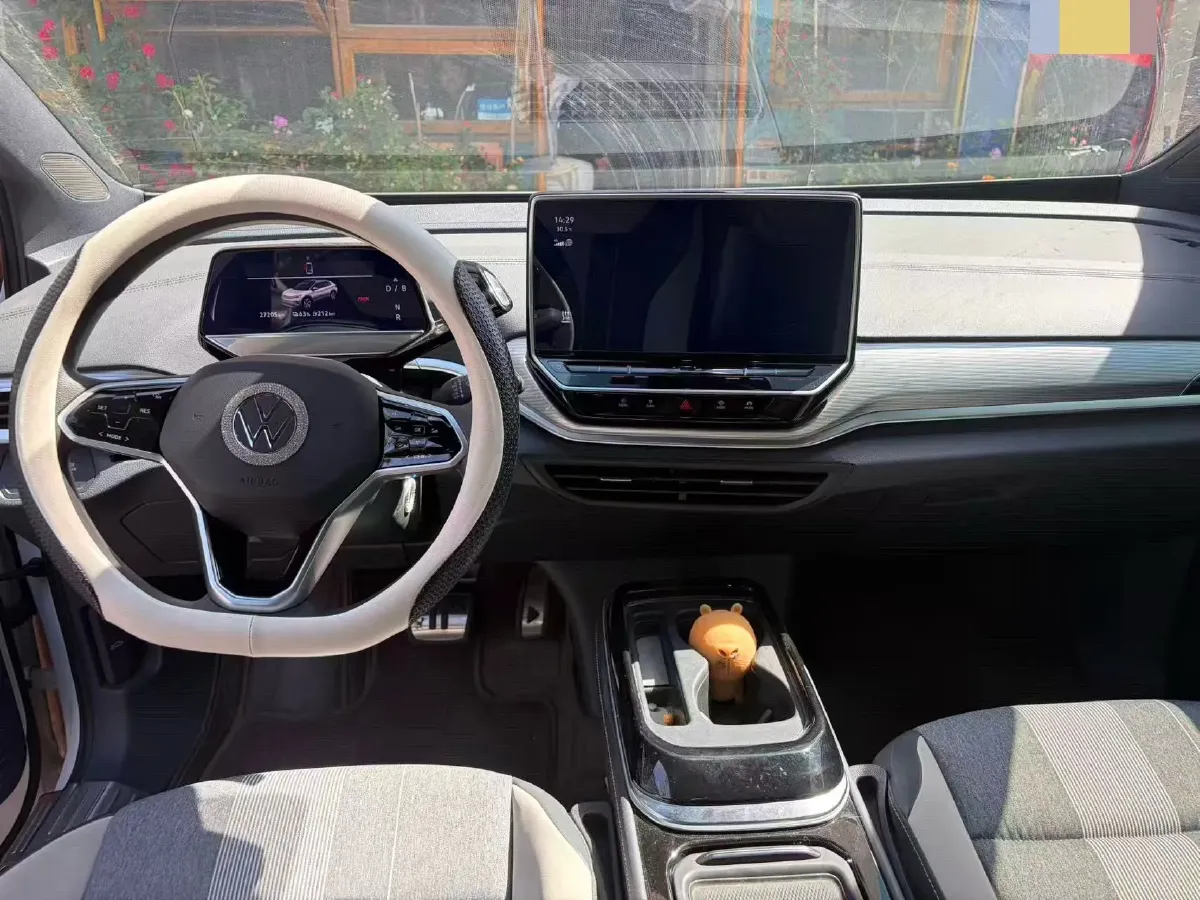 2025 Skoda Superb 2.0T 186HP L4 7DCT,autocango,china used car exporter,china ev exporter,chinese used car exporter,chinese used ev exporter