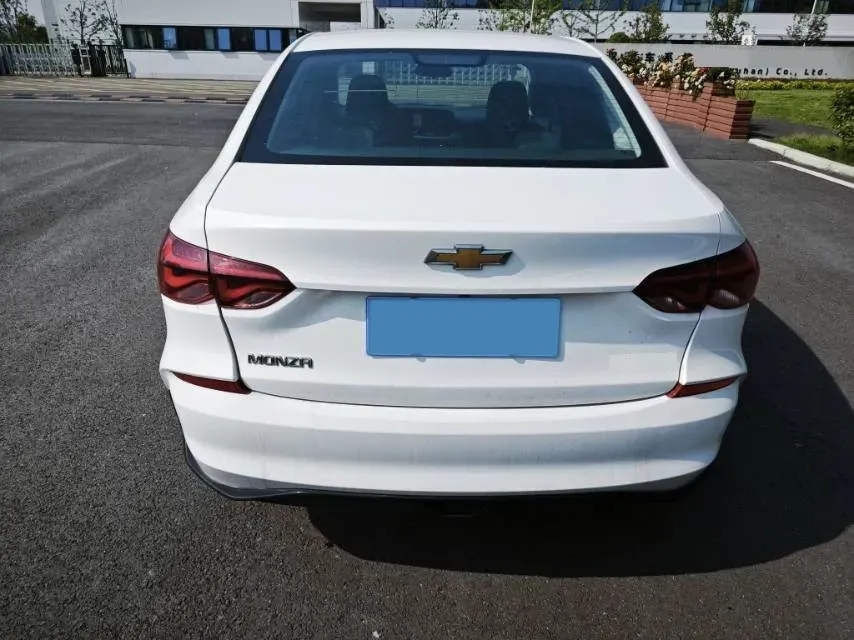 2023 Chevrolet Monza 1.5L 113HP L4 6DCT,autocango,china used car exporter,china ev exporter,chinese used car exporter,chinese used ev exporter