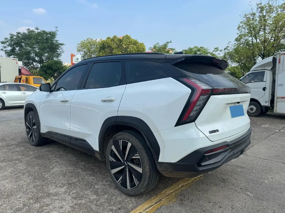 2023 Geely StarRay 1.5T 181HP L4 7DCT,autocango,china used car exporter,china ev exporter,chinese used car exporter,chinese used ev exporter