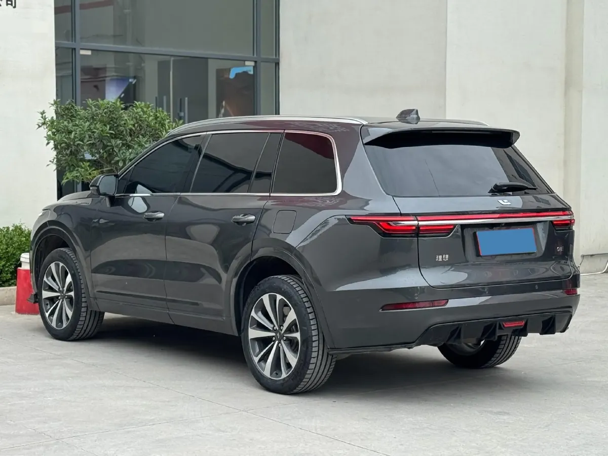 2021 Li ONE Range Extended 131HP REEV 40.5KWH,autocango,china used car exporter,china ev exporter,chinese used car exporter,chinese used ev exporter