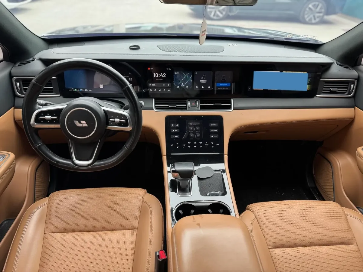 2021 Li ONE Range Extended 131HP REEV 40.5KWH,autocango,china used car exporter,china ev exporter,chinese used car exporter,chinese used ev exporter
