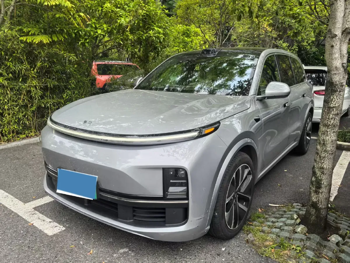 2022 Li L9 Range Extended 154HP REEV 42.6KWH,autocango,china used car exporter,china ev exporter,chinese used car exporter,chinese used ev exporter
