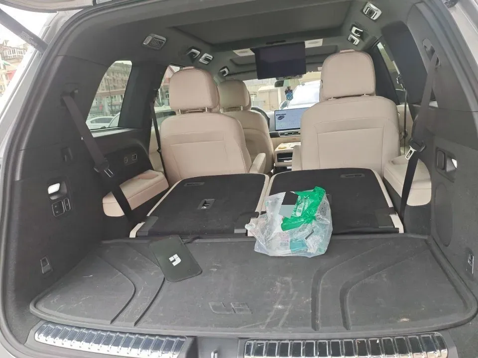 2022 Li L9 Range Extended 154HP REEV 42.6KWH,autocango,china used car exporter,china ev exporter,chinese used car exporter,chinese used ev exporter